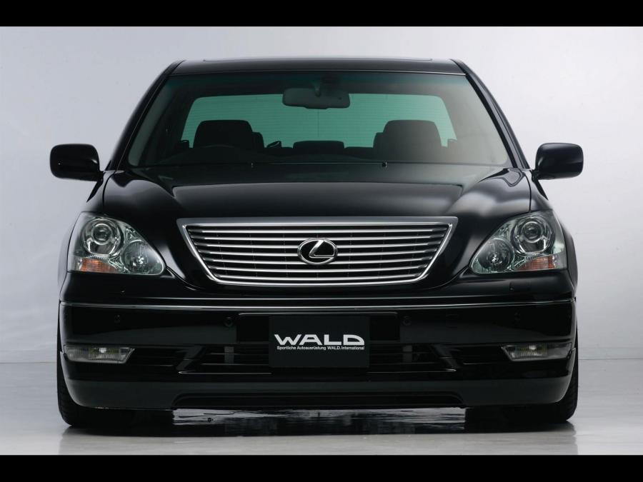  Lexus LS430 CF43 by Wald 2004 года  (фото 7 из 9)